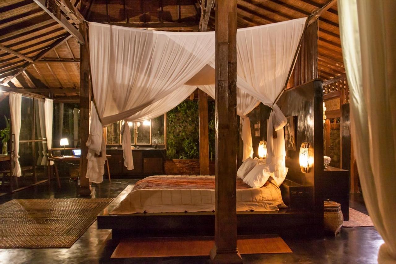 Villa Mahadevi Jungle Retreat Joglo 1 Ubud Exterior foto